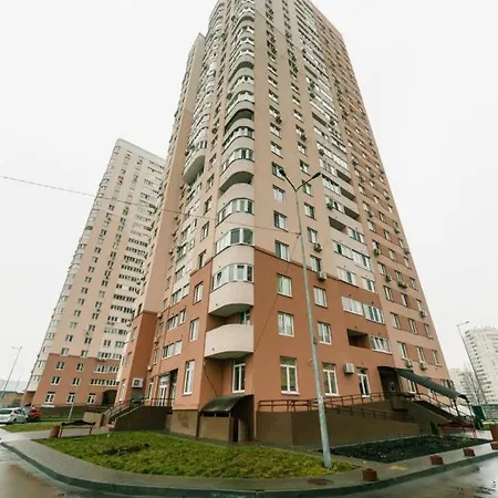 двухкомнатная в районе м харьковское позняки